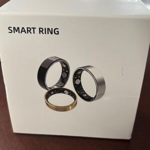 Elegant Smart Ring in Black, Silver, and Gold